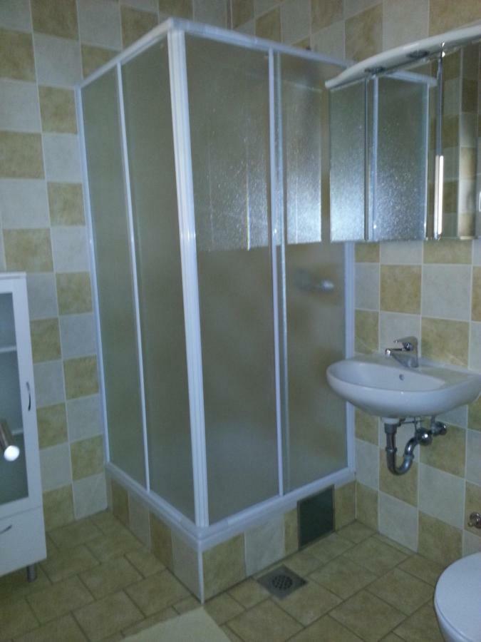 Villa Dora Biograd Na Moru Exteriör bild